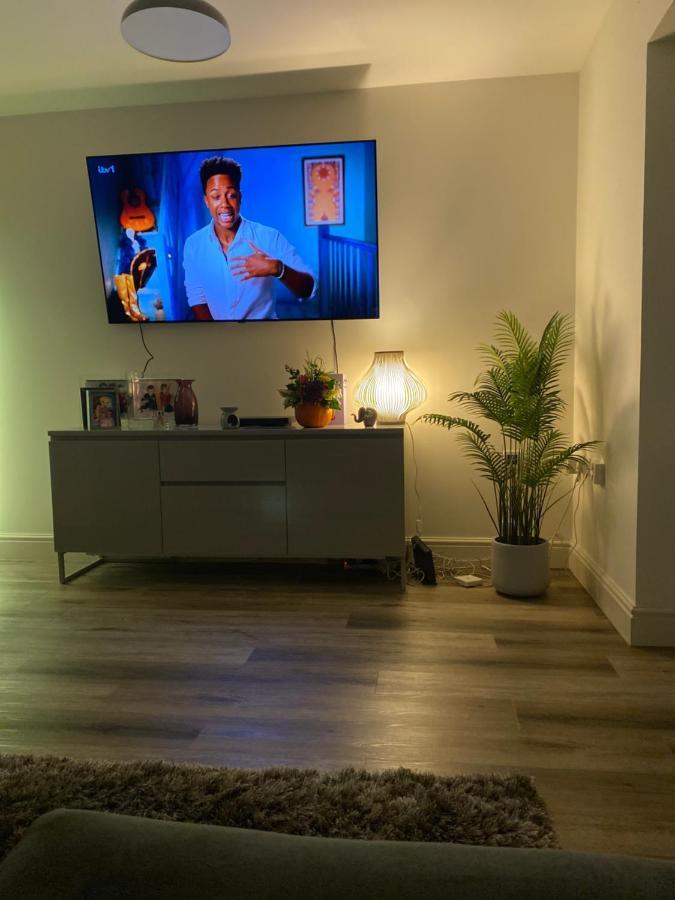 Homestay Princes Risborough, Buckinghamshire, Comfortable Double Room, Quiet And Location *